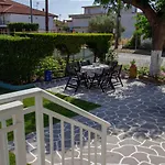 Babis House *