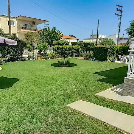 Babis House * Vrasná