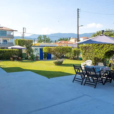 Апартаменты Babis House