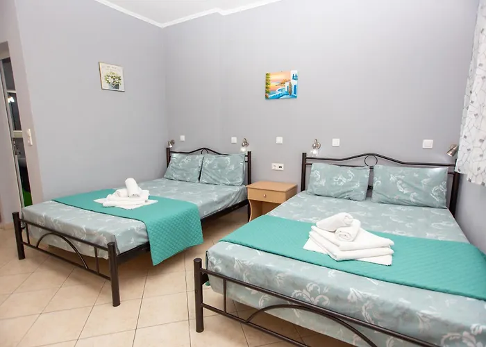 Babis House شقة Vrasná