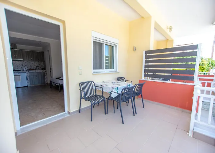Babis House Appartamento