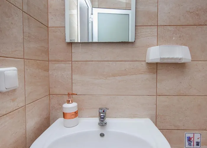 Babis House Апартаменты